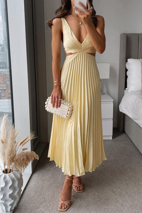 KESLEY™ | PLISSEE-ROBE MIT DEKOLLETEE