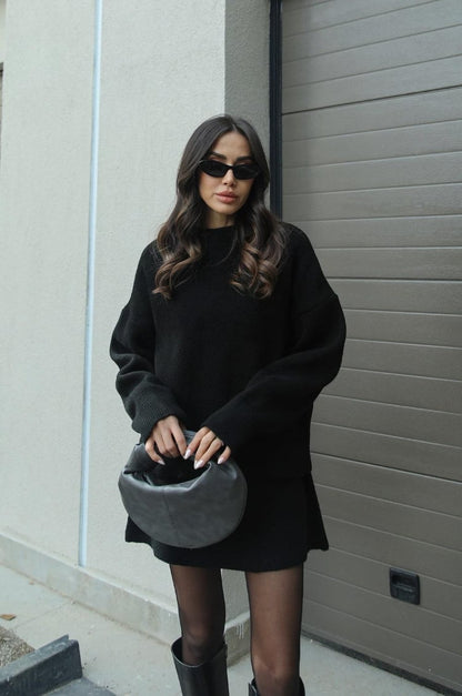 Adriana - Strickset für Damen - Lässiger Pullover und Rock in teiliger Ausführung